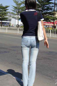 《外星女生柴小七2》