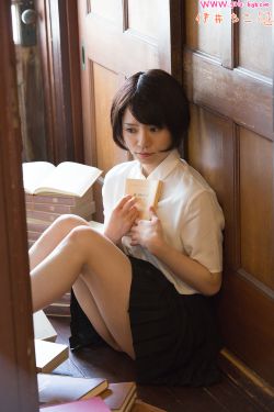 侯雯元个人资料