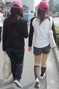 AI人脸替换忘忧草迪丽热巴